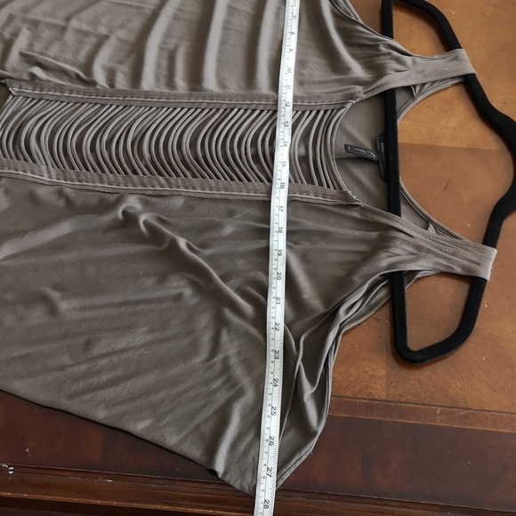 BCBGMAXAZRIA sleeveless olive tank top - Picture 9 of 10
